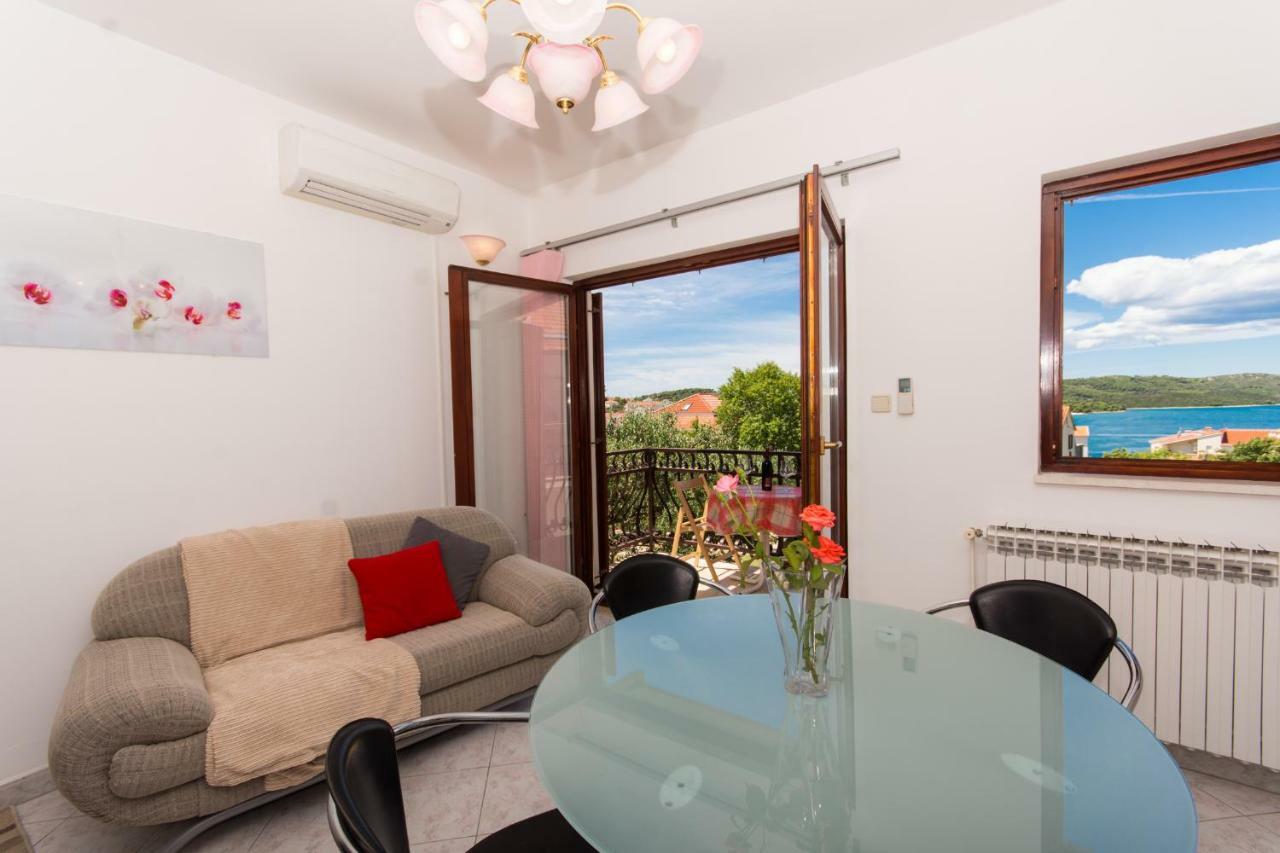 Apartman Mina Trogir Exteriér fotografie